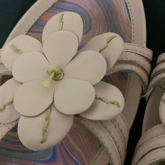 Blush Pink LIZFLEX  Sandals by Liz Claiborne - Picture 8 of 10